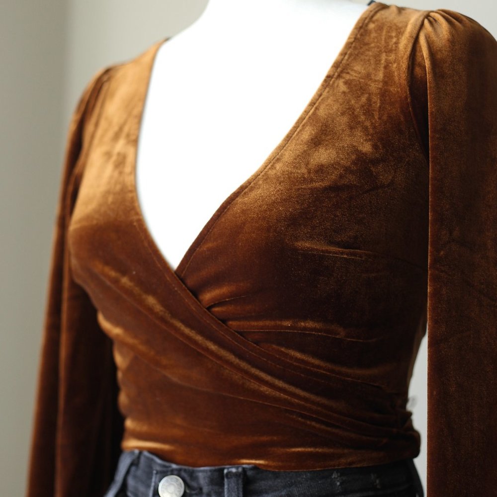 Forever 21 Velvet Surplice Crop Top